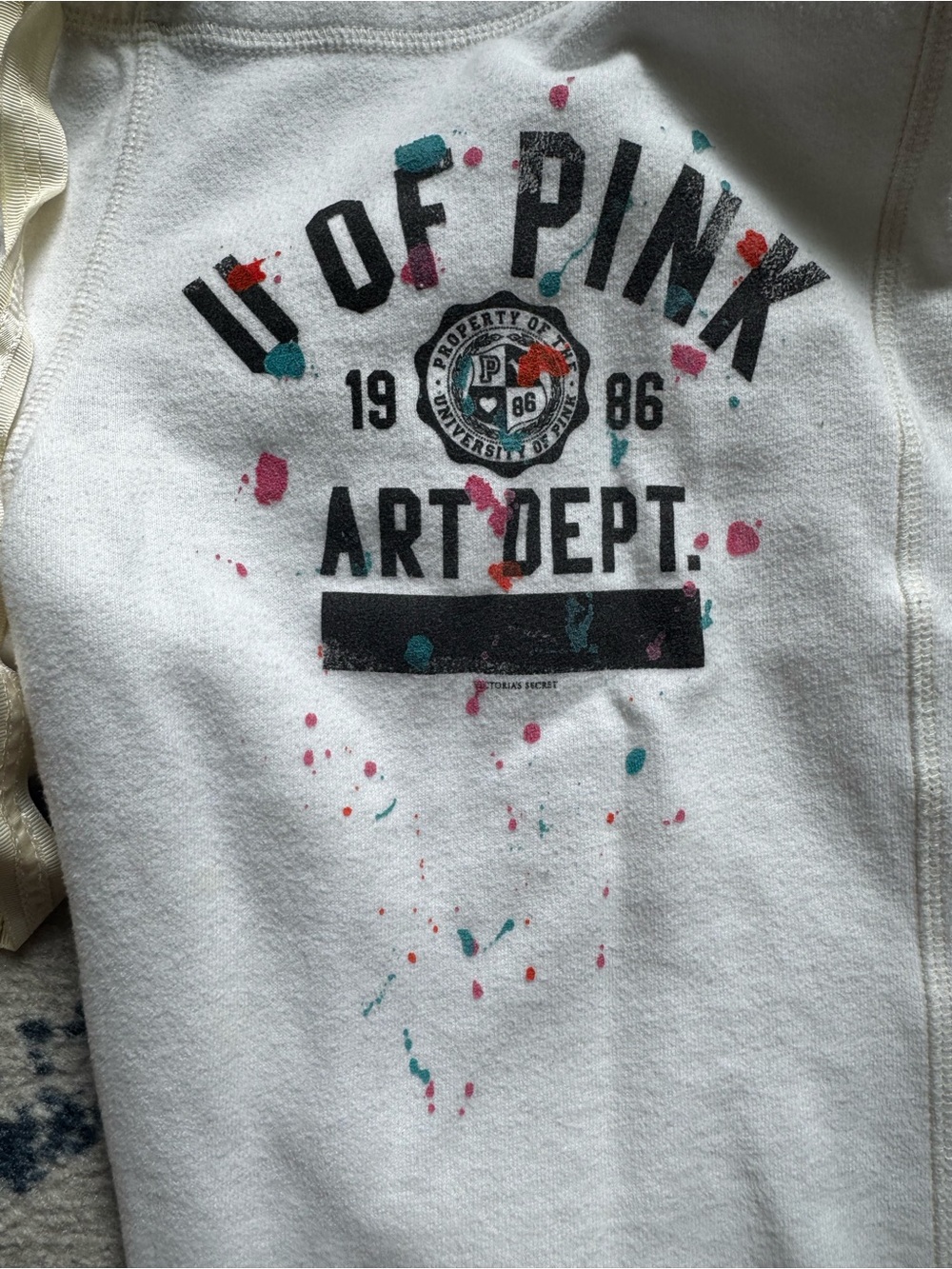 PINK Victoria's Secret White Graphic Board Shorts with Drawstring - Picture 3 of 7